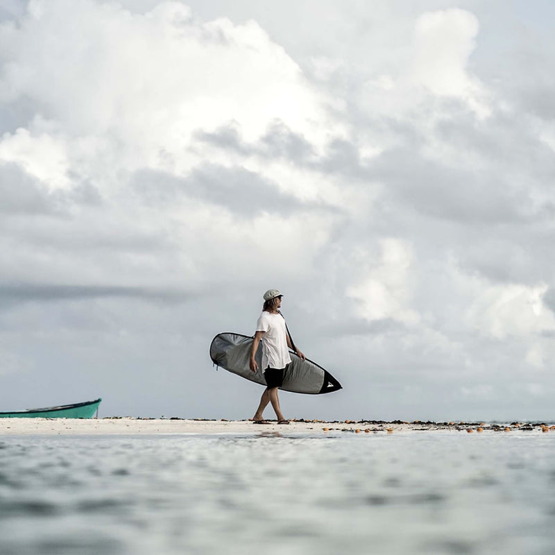 Load image into Gallery viewer, Roam Daylight Fish Day Surfboard Bag 9