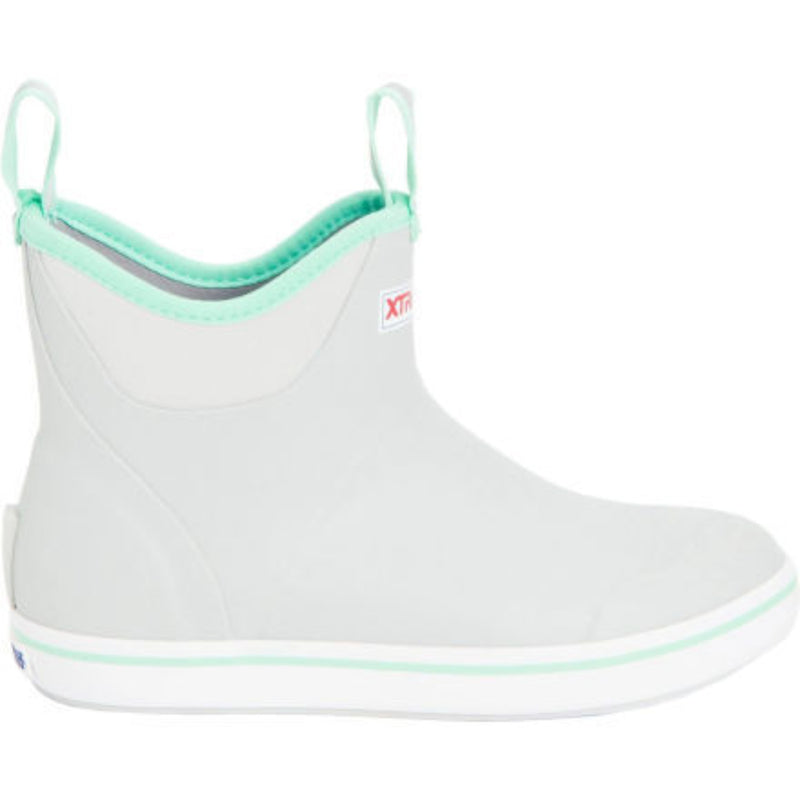 Load image into Gallery viewer, XTRATUF Women's 6" Ankle Deck Boots 25