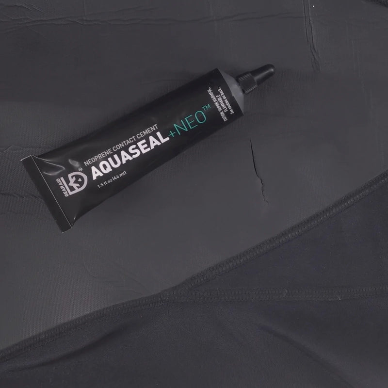 Load image into Gallery viewer, Gear Aid Aquaseal NEO Neoprene Contact Cement - 1.5oz 3
