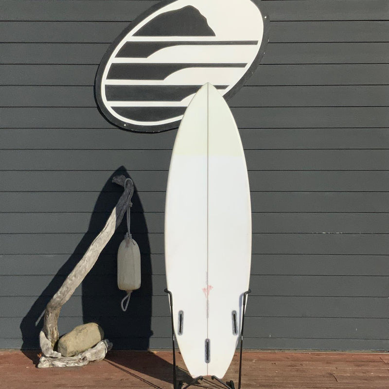 Load image into Gallery viewer, Neverlander Custom 5'7 ½ × 19 ¾ × 2 ½ Surfboard • USED 2
