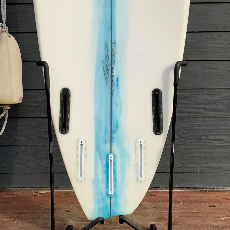 Load image into Gallery viewer, Pace Custom 6'4 × 19 ⅞ × 2 ¾ Surfboard • USED 3
