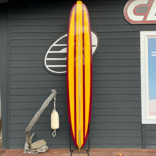 D. England '60s Log 9'10 × 20 ½ × 3 ⅛ Surfboard • USED 2