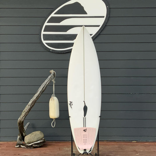 Chilli A2 5'11 × 19 × 2 ⅜ Surfboard • USED 1