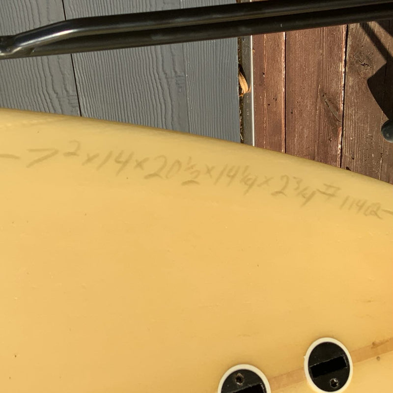 Load image into Gallery viewer, Barry D-Baugh Shapes Custom 7'2 × 20 ½ × 2 ¾ Surfboard • USED 4
