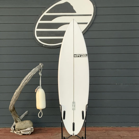 Pyzel Shadow 6'4 × 19 ¾ × 2 11/16 Surfboard • USED 2