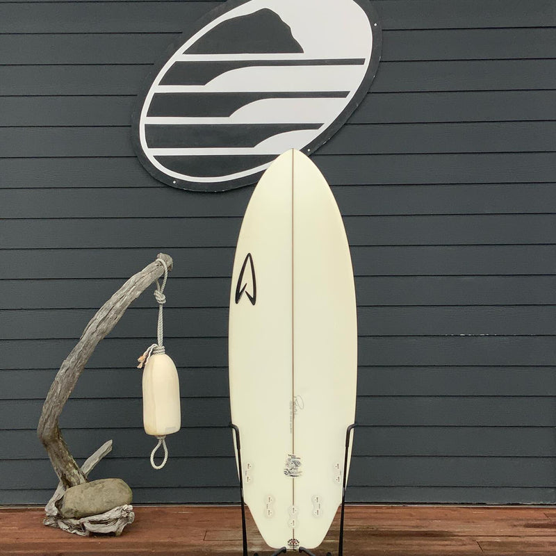 Load image into Gallery viewer, Roberts Mush Machine 5'4 × 19 ⅞ × 2 ¼ Surfboard • USED 3
