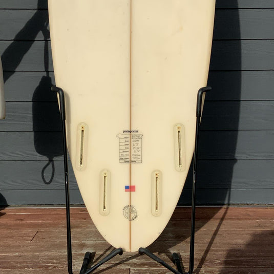 FCD Custom 6'3 × 19 ¼ × 2 5/16 Surfboard • USED 3