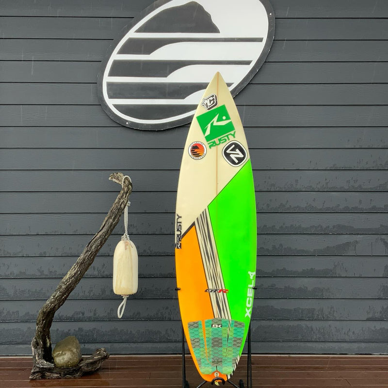 Load image into Gallery viewer, Rusty GTR 5'9 × 18 ½ × 2 3/16 Surfboard • USED 1
