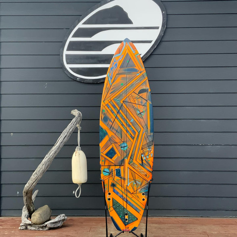 Load image into Gallery viewer, 2SI Custom 6'0 × 20 ⅜ × 2 ⅝ Surfboard • USED 2

