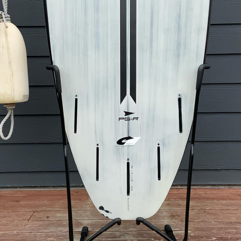 Load image into Gallery viewer, Torq PG-R ACT 5'10 × 21 × 2 ½ Surfboard • USED 3
