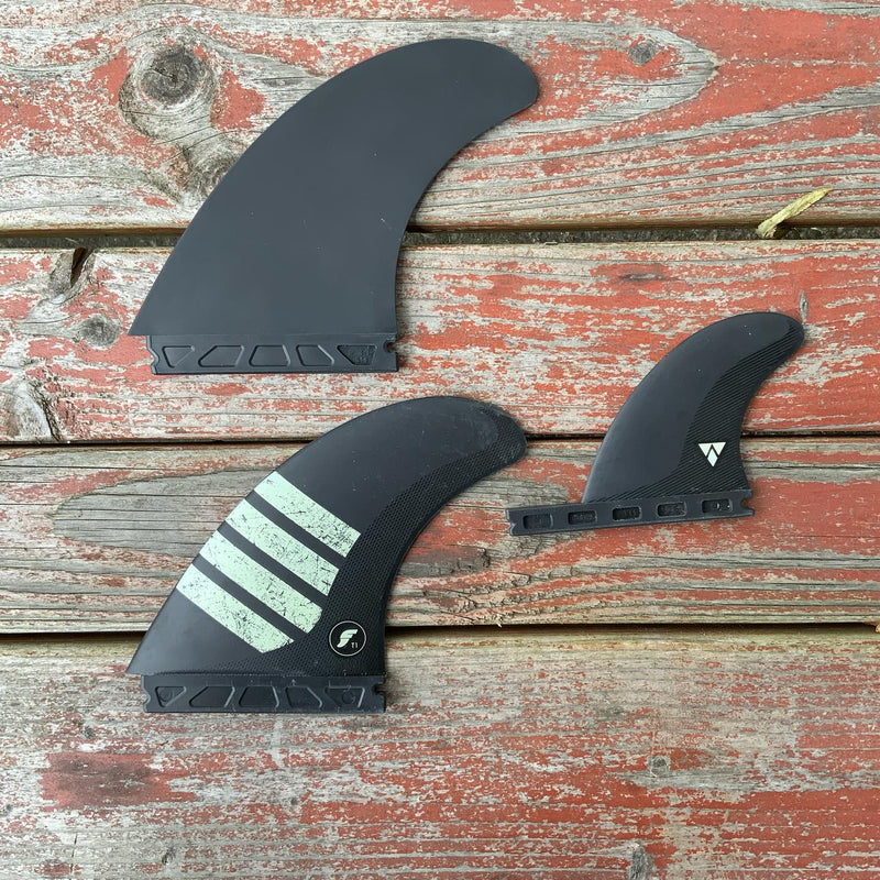 Load image into Gallery viewer, Pace Custom Asym (Regular) 5'9 × 20 ¾ × 2 ⅝ Surfboard • USED 5
