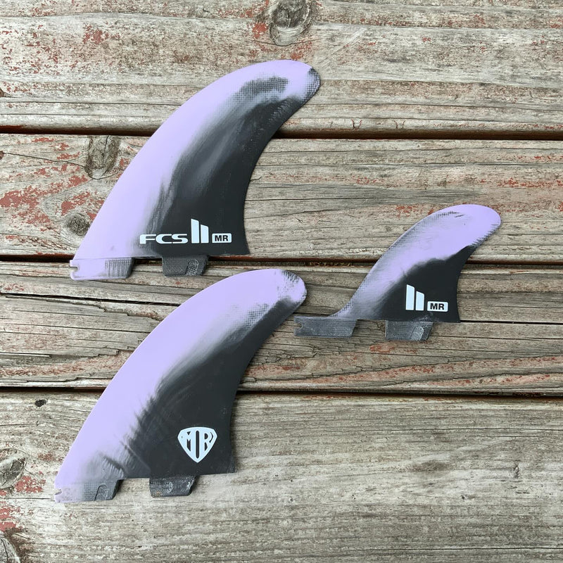 Load image into Gallery viewer, Sharp Eye Modern 2.5 5'10 × 20 ¼ × 2 ⅝ Surfboard • USED 5
