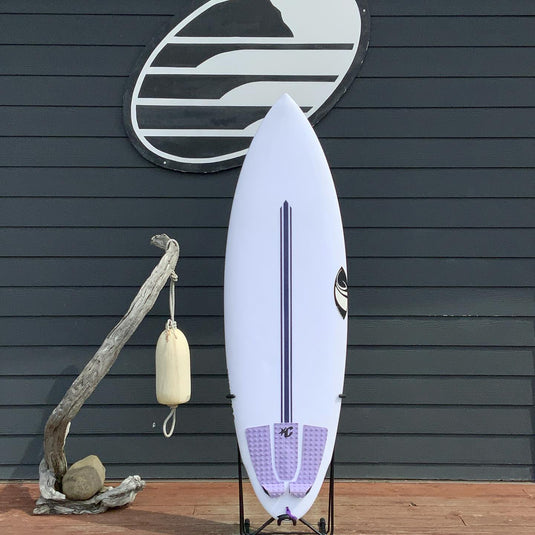 Sharp Eye Modern 2.5 5'10 × 20 ¼ × 2 ⅝ Surfboard • USED 1