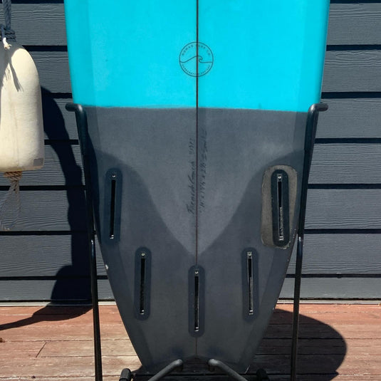 Nomad Custom 5'11 × 19 ½ × 2 ½ Surfboard • USED 3
