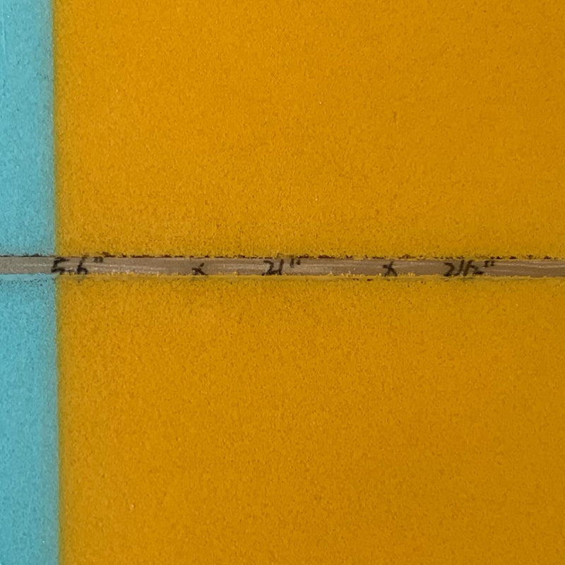 Load image into Gallery viewer, Paragon Mini Simmons 5'6 × 21 × 2 ½ Surfboard • USED 4
