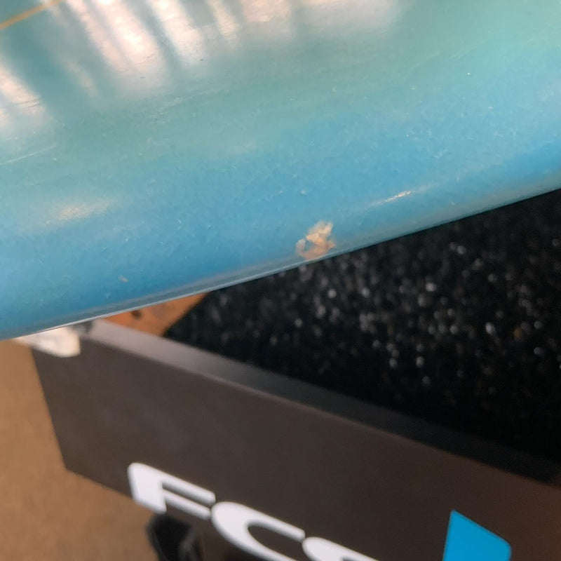 Load image into Gallery viewer, Stretch Superbuzz CFT 5'8 × 20 ½ × 2 ¼ Surfboard • USED 5
