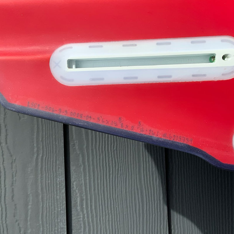 Load image into Gallery viewer, Slater Designs Sci-Fi 2.0 LFT 5'6 × 18 ⅝ × 2 ⅝ Surfboard • USED 4

