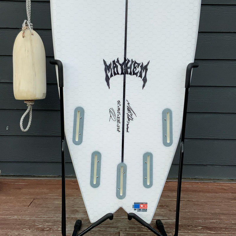 Load image into Gallery viewer, Lib Tech Swordfish 5'6 × 19 × 2 ⅓ Surfboard • USED 3
