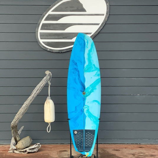 Album Surf Disorder (Regular) 5'7 × 18 ¾ × 2 7/16 Surfboard • USED 1