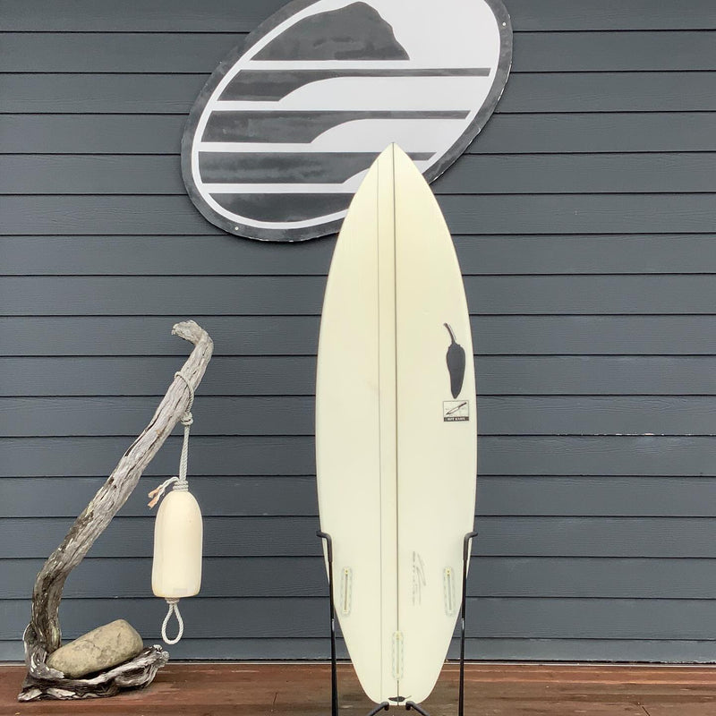 Load image into Gallery viewer, Chilli Hot Knife 5'8 × 19 × 2 7/16 Surfboard • USED 2
