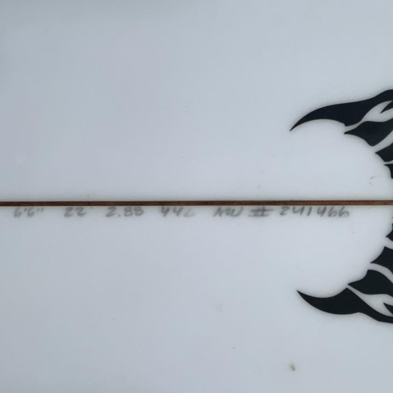 Load image into Gallery viewer, Lost Puddle Jumper Pro 6'6 × 22 × 2.85 Surfboard • USED 4
