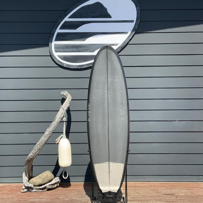 Load image into Gallery viewer, Album Surf The End 5'6 × 19 × 2 7/16 Surfboard • USED 1

