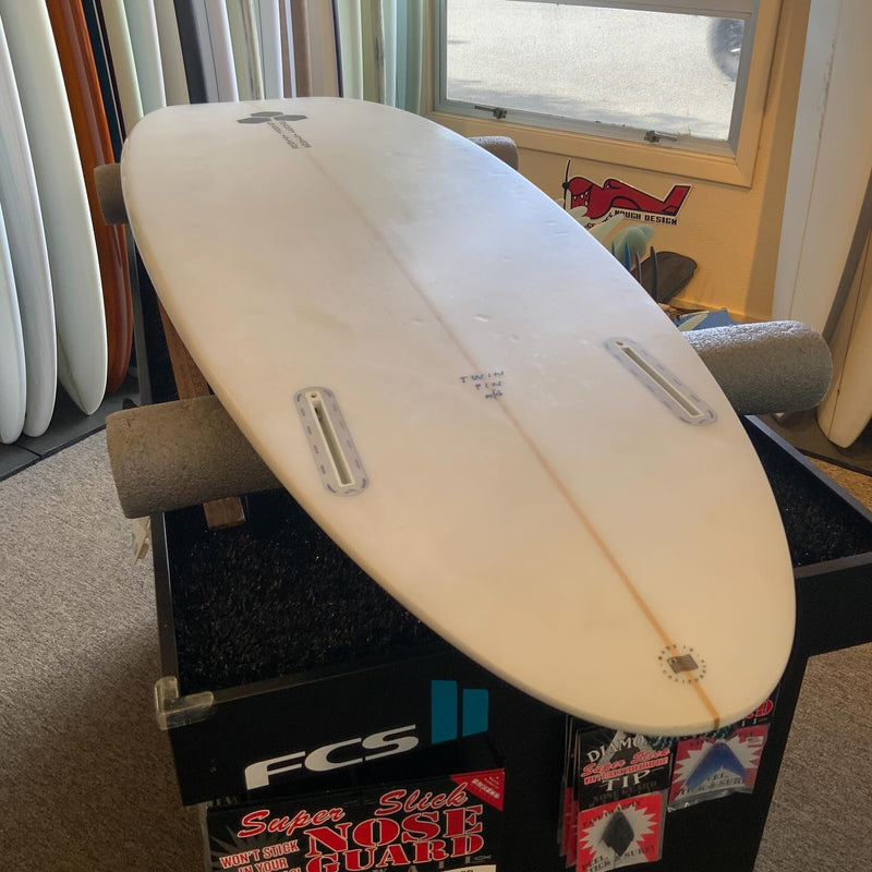 Load image into Gallery viewer, Channel Islands Twin Pin 6'0 × 19 ¾ × 2 ⅝ Surfboard • USED 6

