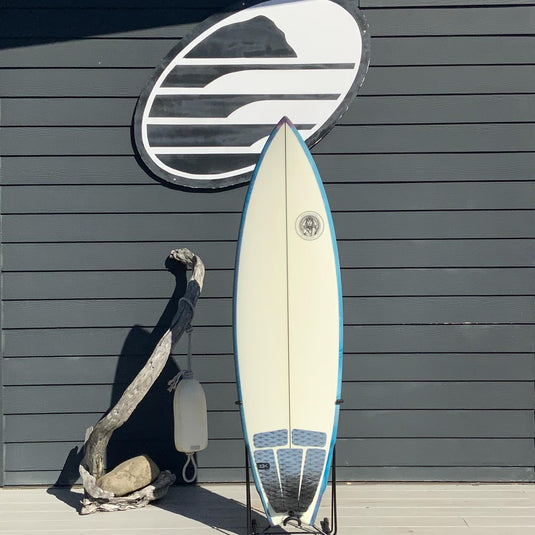 Bauer Custom 5'9 × 19 ¼ × 2 ⅛ Surfboard • USED 1