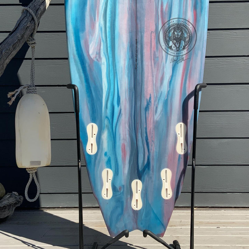 Load image into Gallery viewer, Bauer Custom 5'9 × 19 ¼ × 2 ⅛ Surfboard • USED 3
