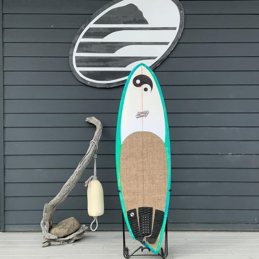 MW Shapes Custom Asym (Regular) 5'7 × 19 ½ × 2 ⅜ Surfboard • USED 1
