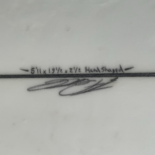 Pace Custom 5'11 × 19 ½ × 2 ½ Surfboard • USED 4