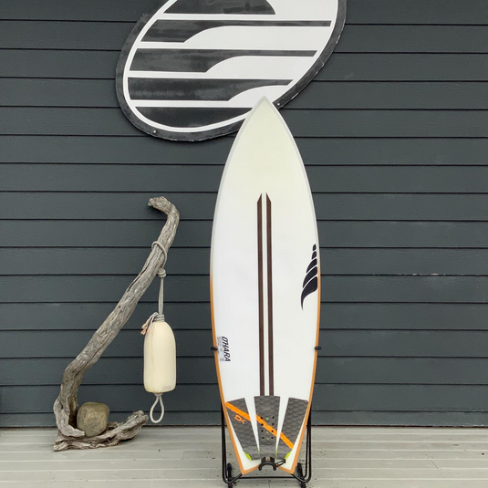 Solid Stealth Fish 5'5 × 19 ½ × 2.45 Surfboard • USED 1