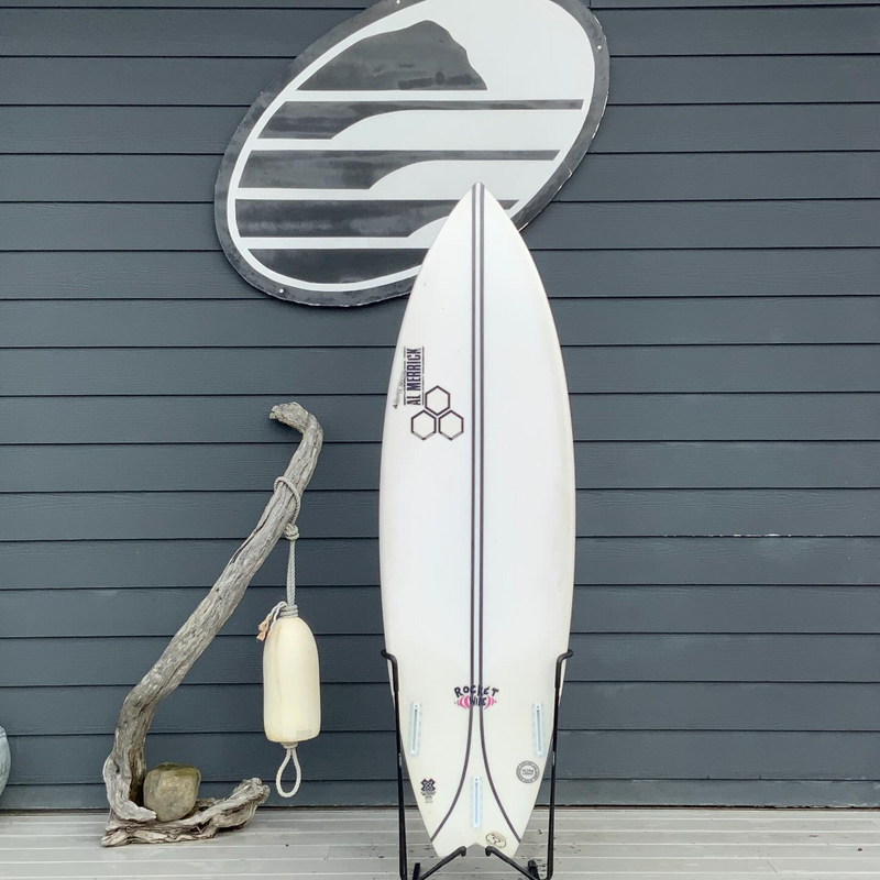 Load image into Gallery viewer, Channel Islands Rocket Wide Spine-Tek 5'9 × 19 ¾ × 2 9/16 Surfboard • USED 2
