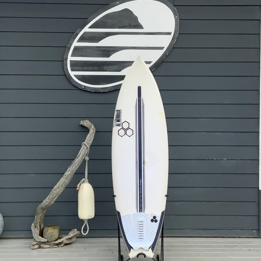 Channel Islands Rocket Wide Spine-Tek 5'9 × 19 ¾ × 2 9/16 Surfboard • USED 1