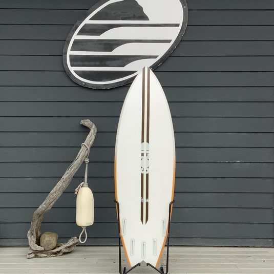 Solid Stealth Fish 5'5 × 19 ½ × 2.45 Surfboard • USED 2