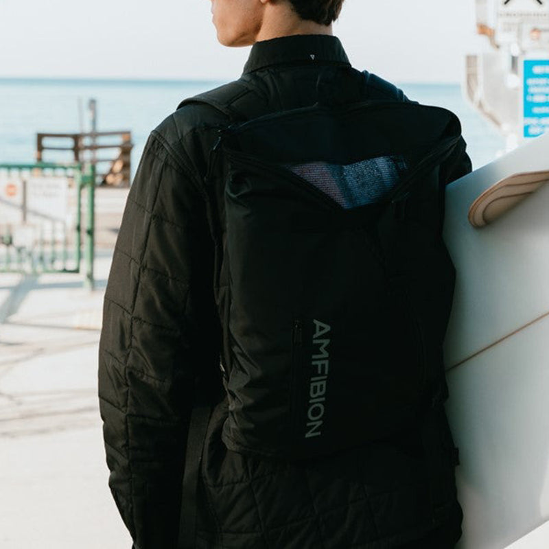 Load image into Gallery viewer, AMFIBION Shoreline 2-in-1 Changing Mat to Surf Pack Backpack 15

