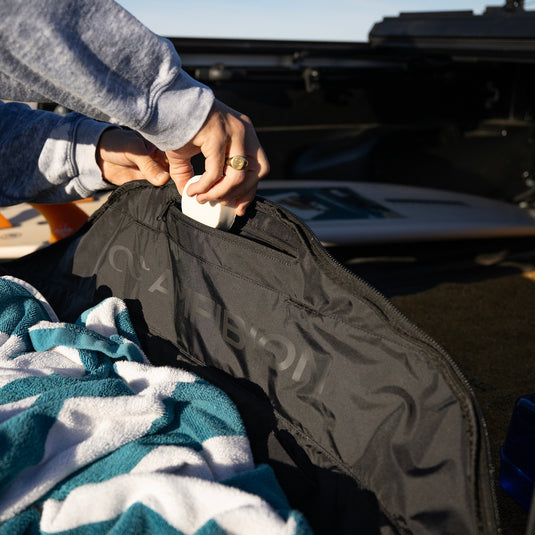 AMFIBION Stowaway 2-in-1 Changing Mat to Duffel Surf Bag 12