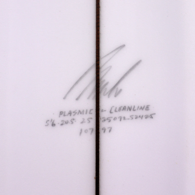 Load image into Gallery viewer, Album Surf Plasmic 5'6 × 20 ½ × 2 ½ Surfboard 4
