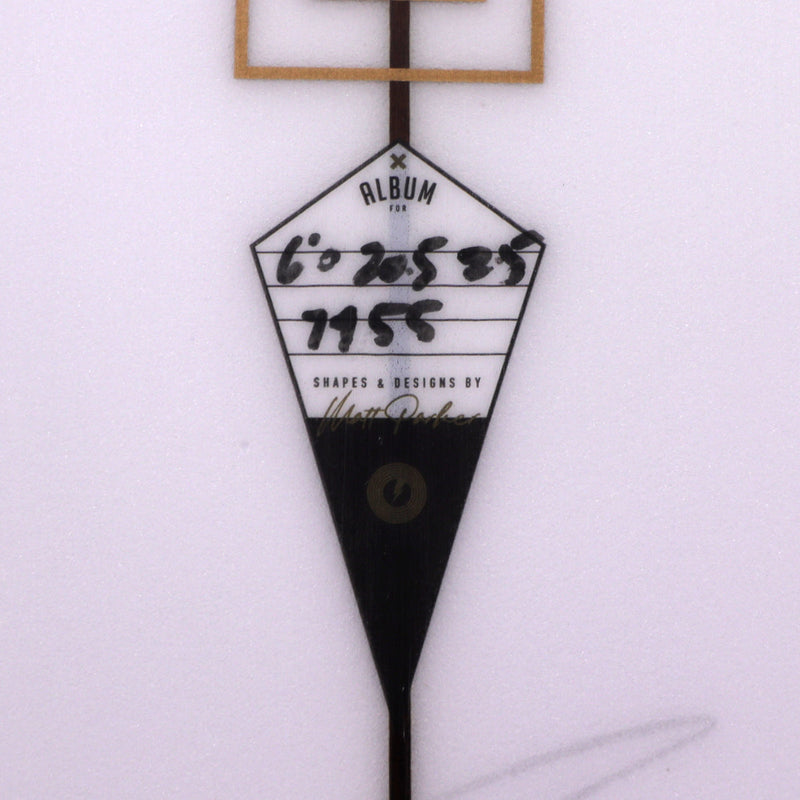 Load image into Gallery viewer, Album Surf Twinsman 6'0 × 20 ½ × 2 ½ Surfboard 4
