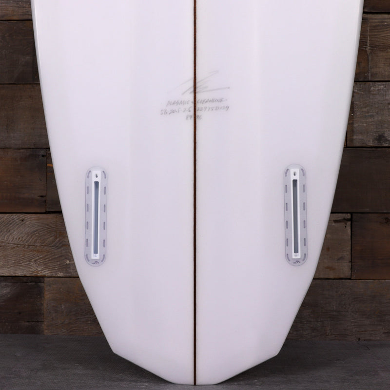 Load image into Gallery viewer, Album Surf Plasmic 5'6 × 20 ½ × 2 ½ Surfboard - Clear 3
