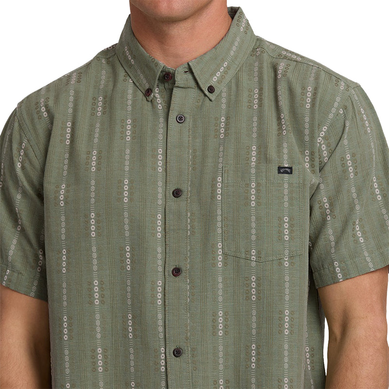 Load image into Gallery viewer, Billabong All Day Jacquard Short Sleeve Button-Down Shirt 4
