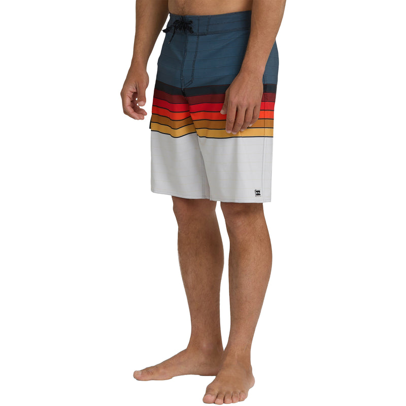 Load image into Gallery viewer, Billabong All Day Stripe Pro 20" Boardshorts 3
