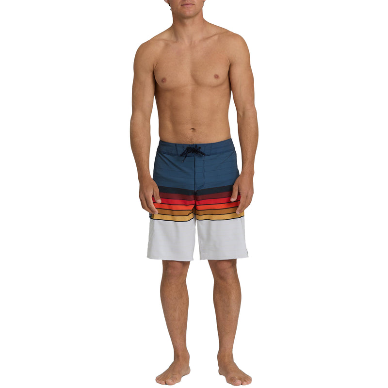 Load image into Gallery viewer, Billabong All Day Stripe Pro 20" Boardshorts 6
