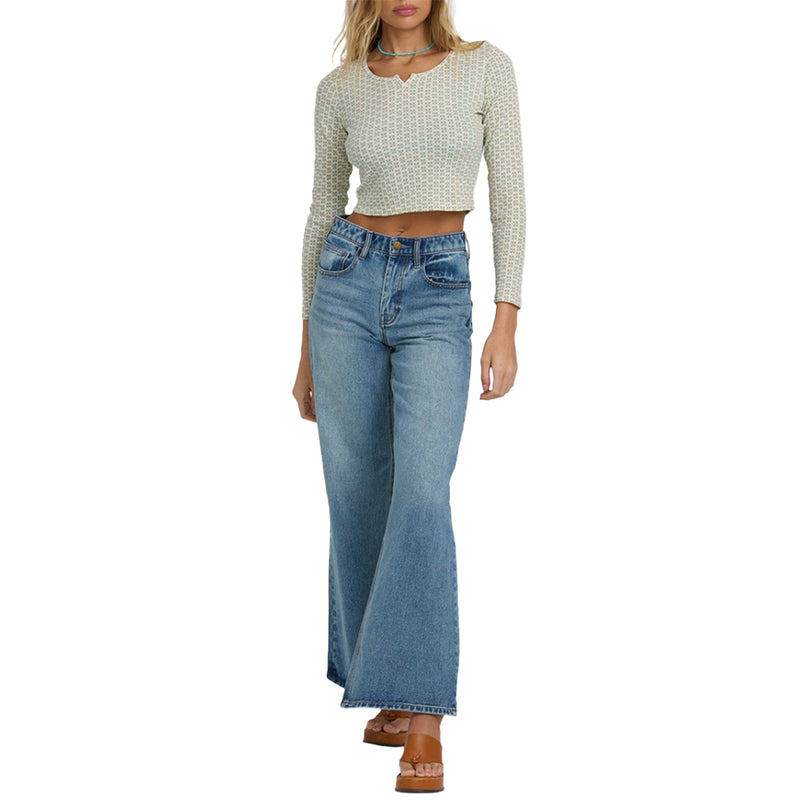 Load image into Gallery viewer, Billabong Women's Reese Long Sleeve Thermal Top 4
