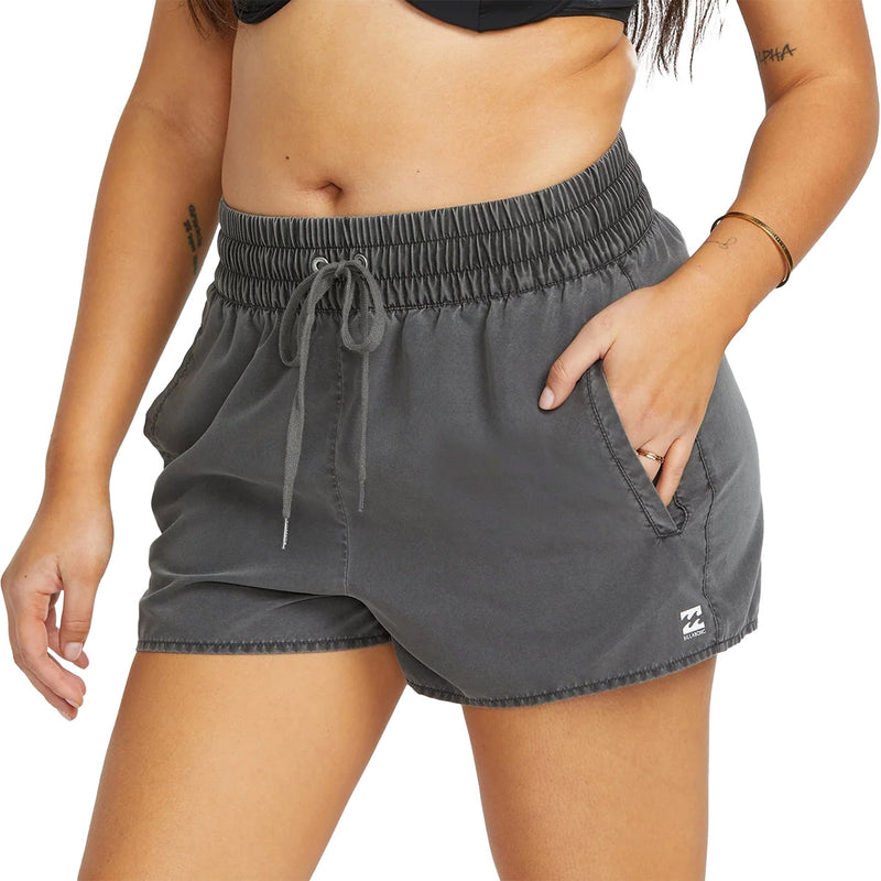Load image into Gallery viewer, Billabong Women's Sol Searcher 3" Boardshorts 10
