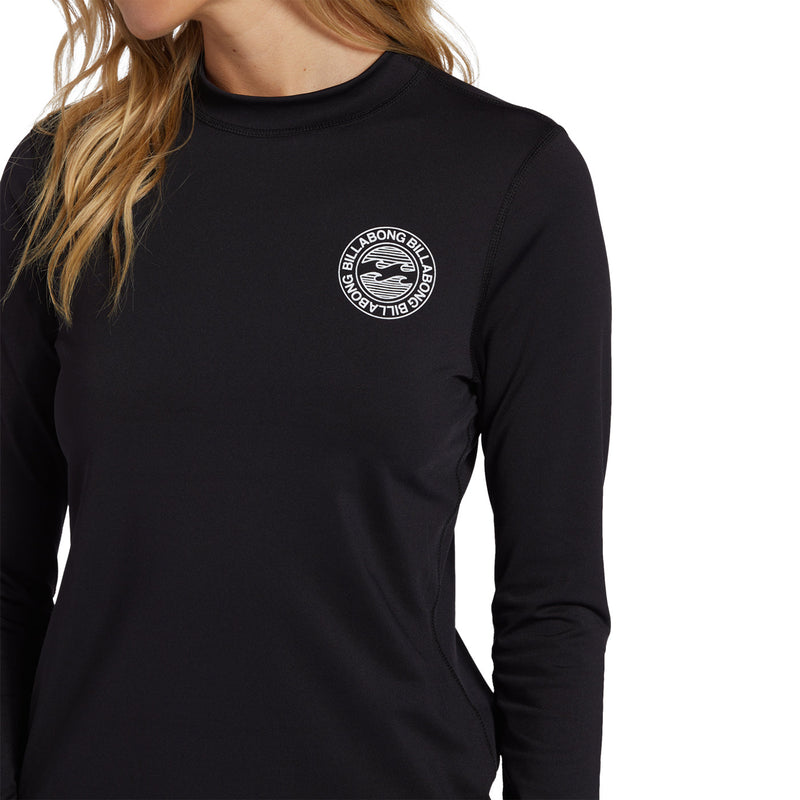 Load image into Gallery viewer, Billabong Women's Core Loose Fit Long Sleeve Rash Guard 15
