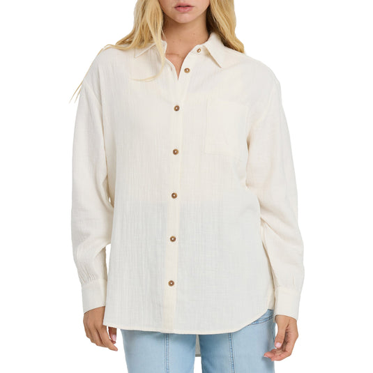 Billabong Women's Wanderer Solid Long Sleeve Button-Up Shirt 1