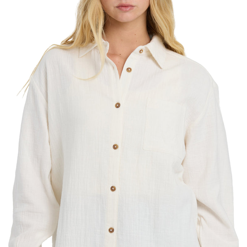 Load image into Gallery viewer, Billabong Women's Wanderer Solid Long Sleeve Button-Up Shirt 4

