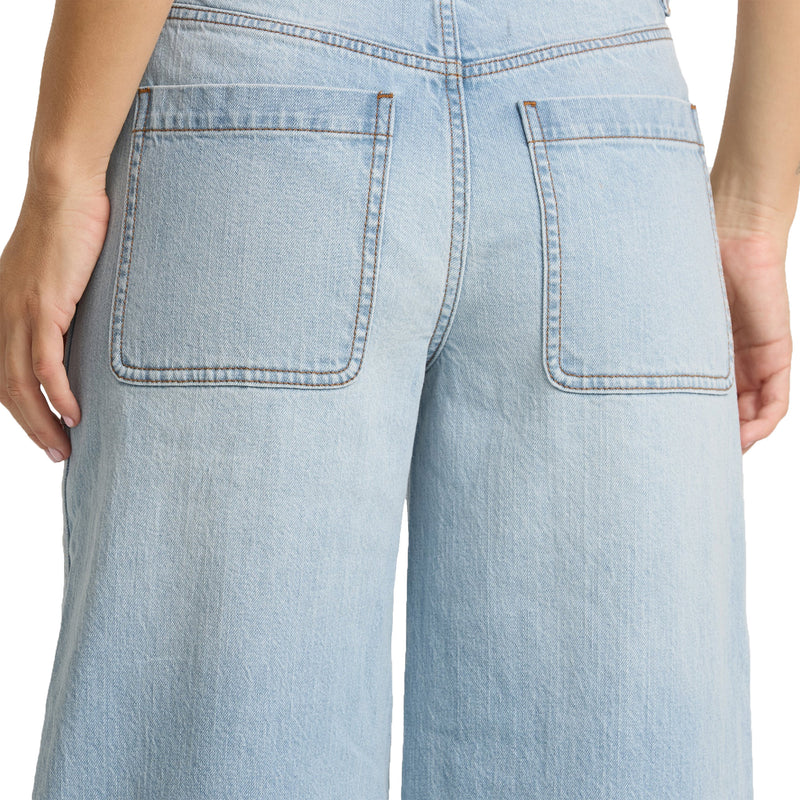 Load image into Gallery viewer, Billabong Women's Rival Relaxed Jeans
