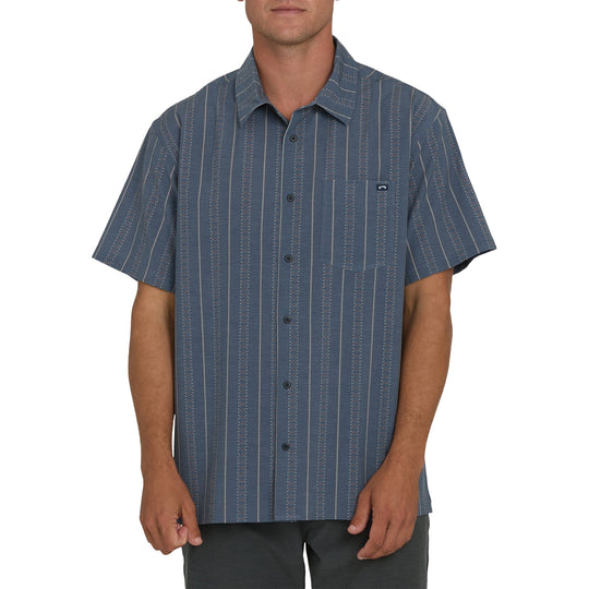 Billabong A/Div Surftrek Transit Short Sleeve Button-Up Shirt